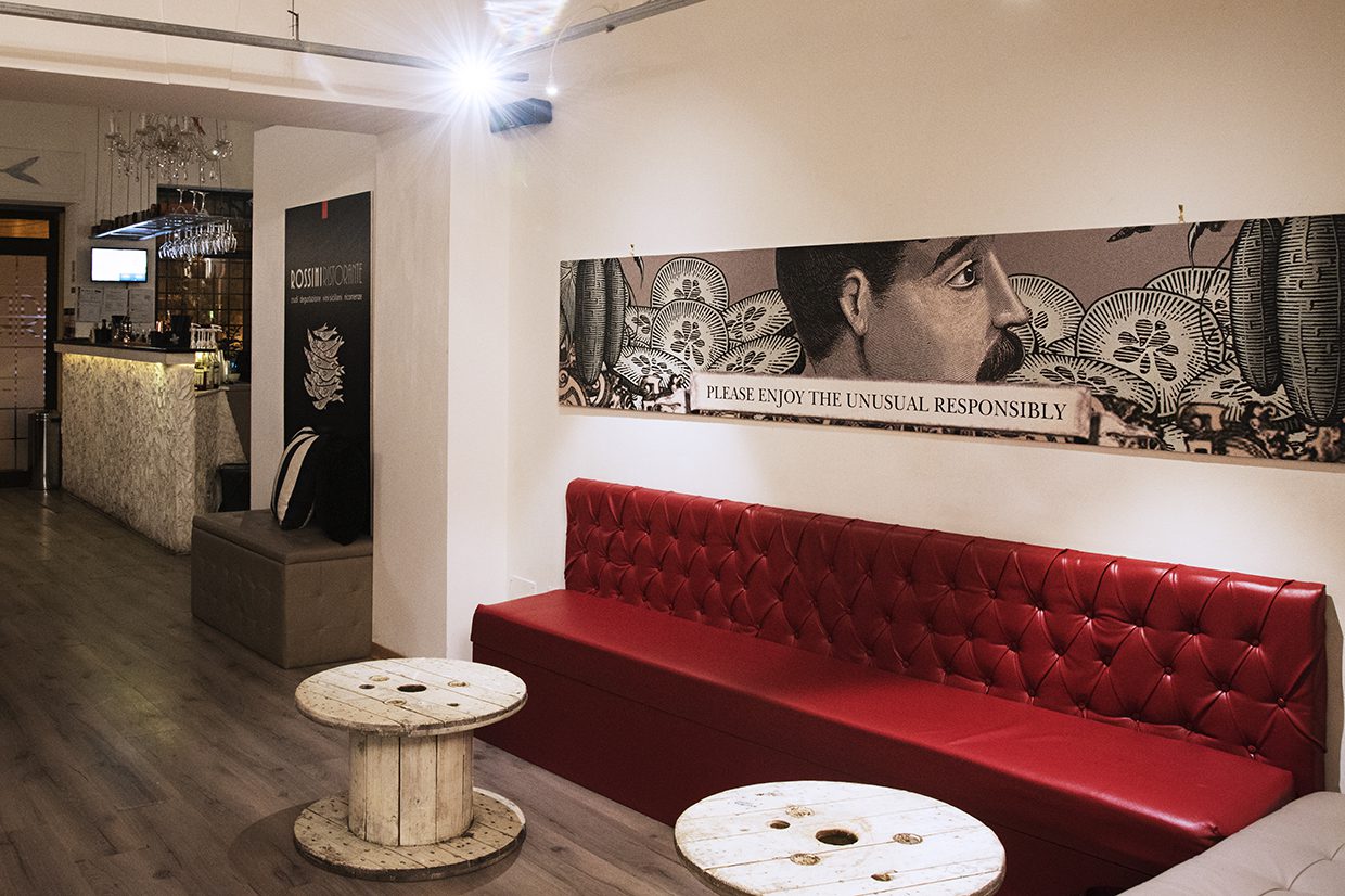 Quadro su tela canvas installato nel Ristorante Rossini
